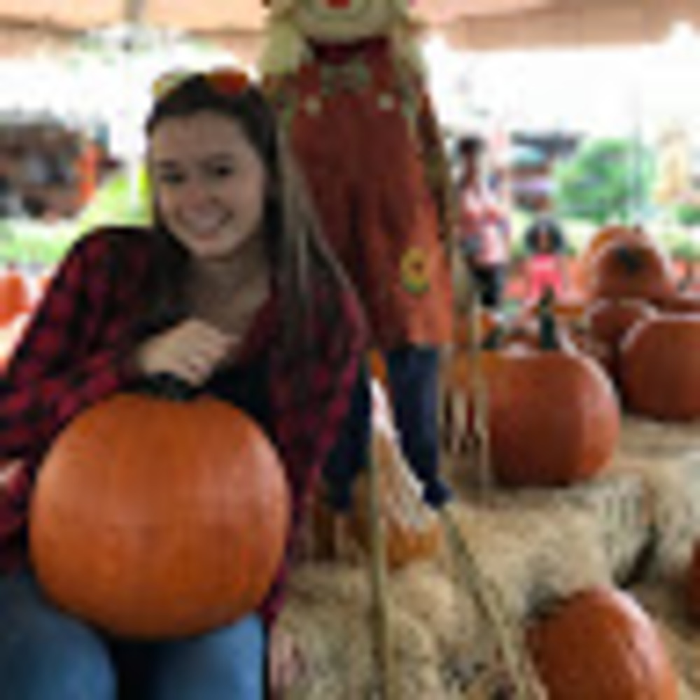 Meet your Posher, Emmalee